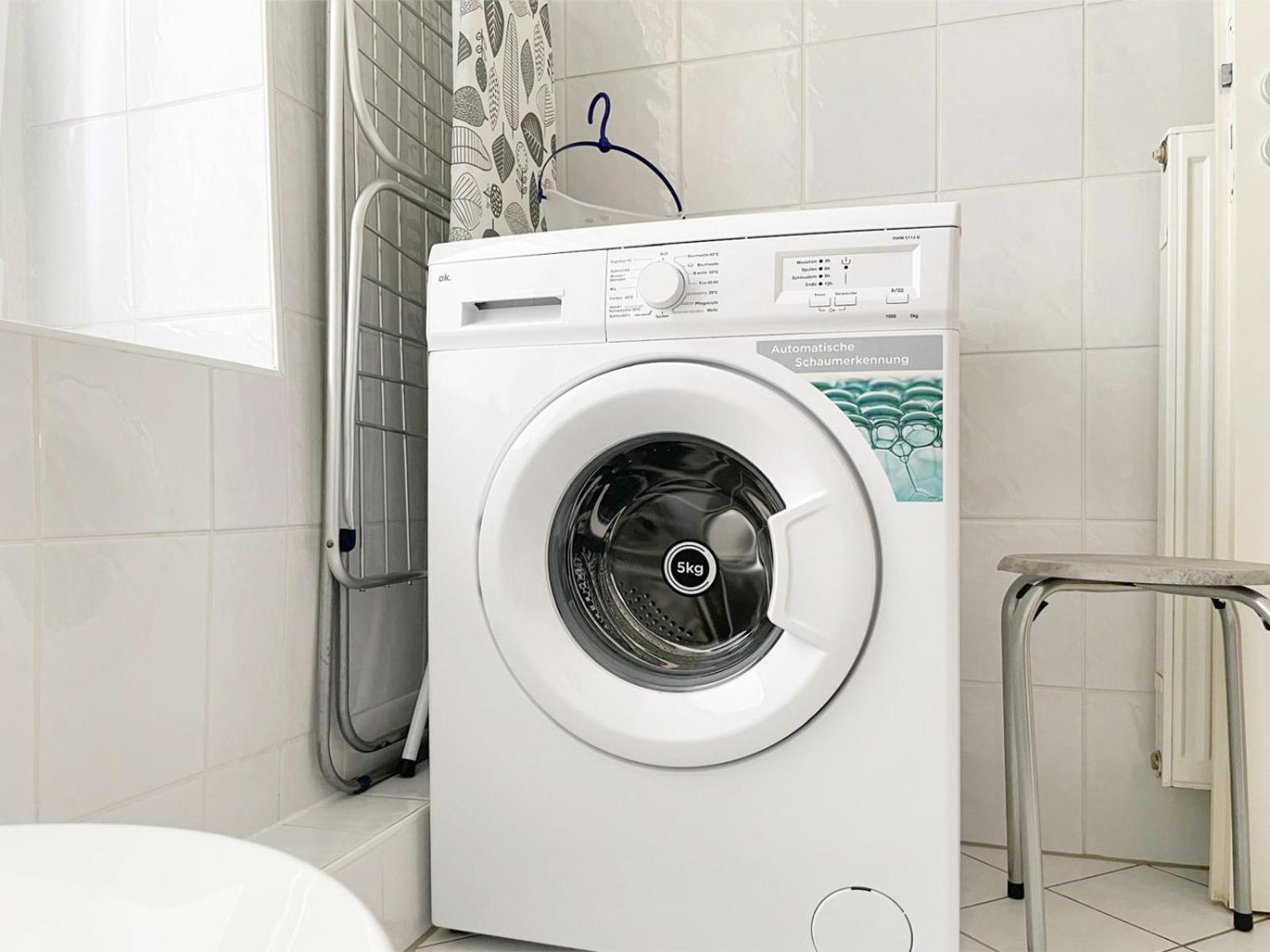 Gemuetliches Apartment, Seenaehe, Wm, Wlan, Balkon Markkleeberg Ngoại thất bức ảnh